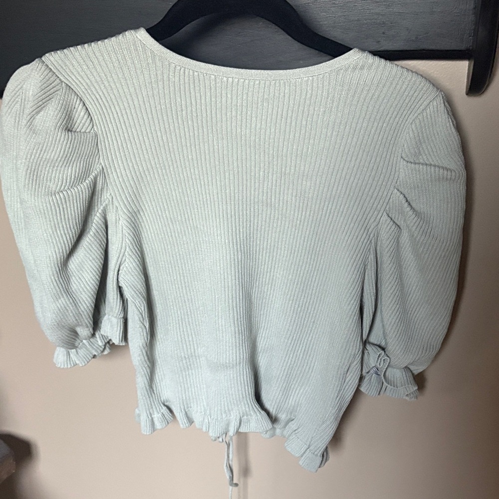 Women’s Puff Sleeve Ribbed Top in Light Mint